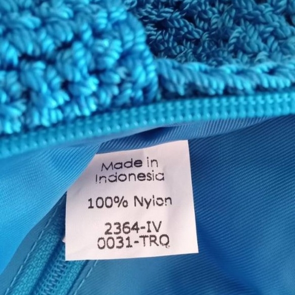 NWT The Sak Shoulder Bag/Handbag Purse Crocheted Turquoise Interior Zip Pocket - Picture 3 of 10